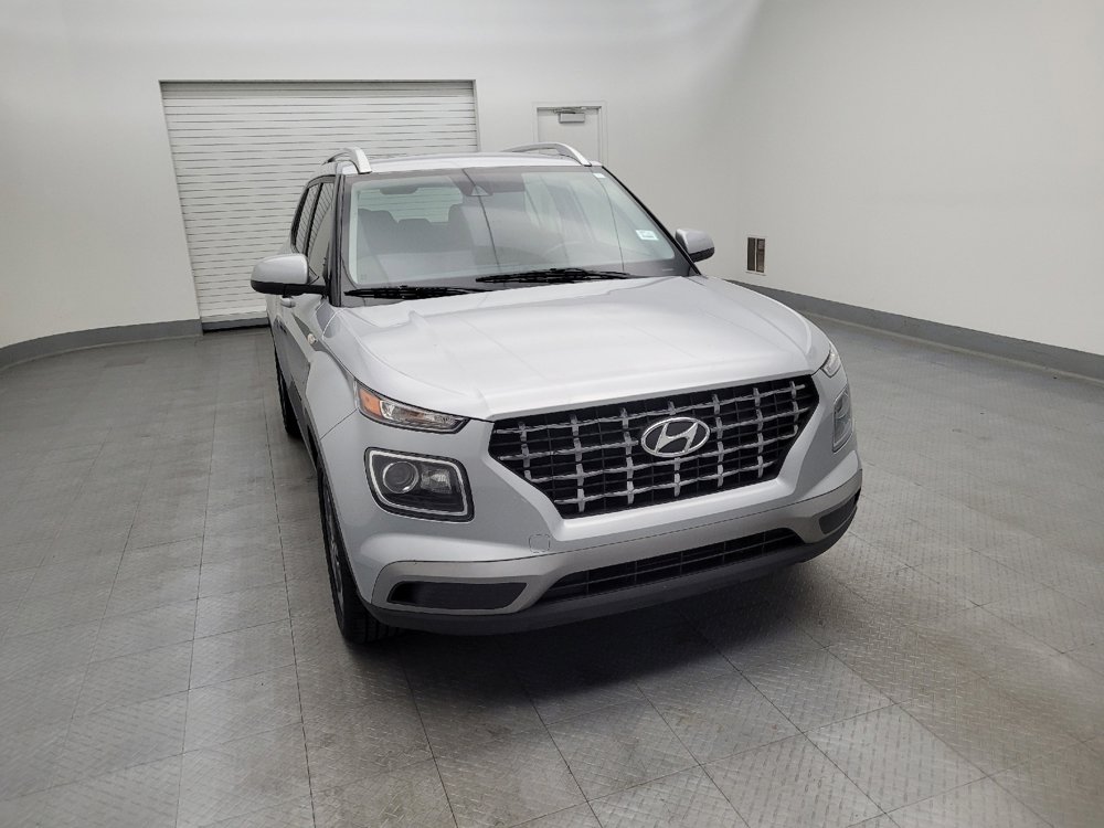 Used 2022 Hyundai Venue SEL image 14