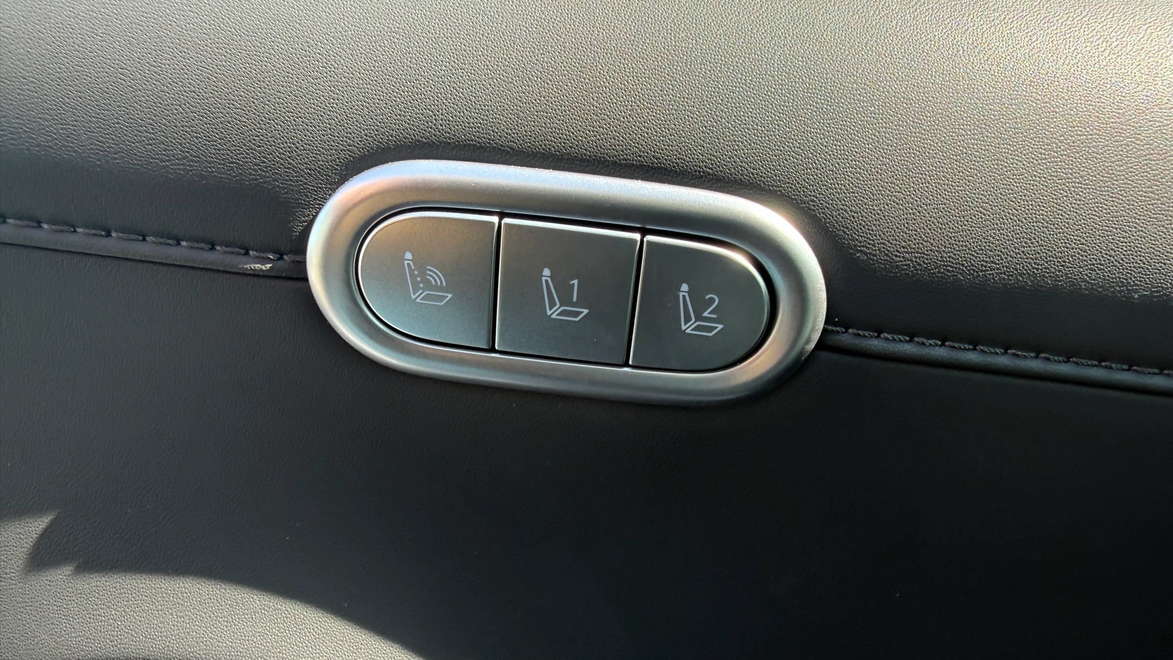 Used 2026 Hyundai Palisade Calligraphy AWD/4WD image 13