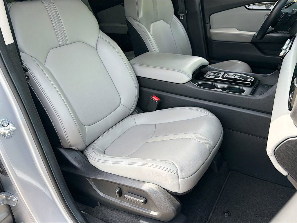 Used 2023 Honda Pilot Touring image 31