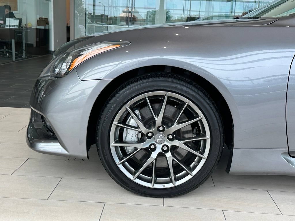 Used 2011 INFINITI G37 IPL RWD image 11