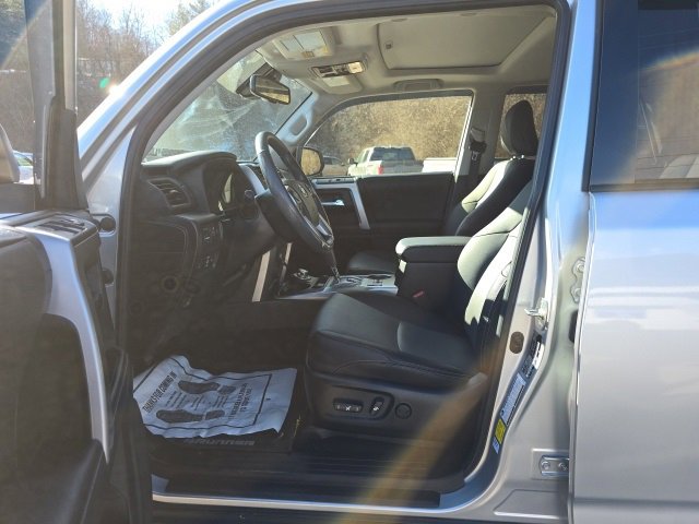 Used 2023 Toyota 4Runner SR5 Premium w/ Moonroof Package image 18