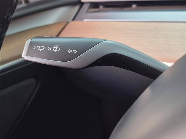 Used 2023 Tesla Model Y Long Range AWD/4WD image 14