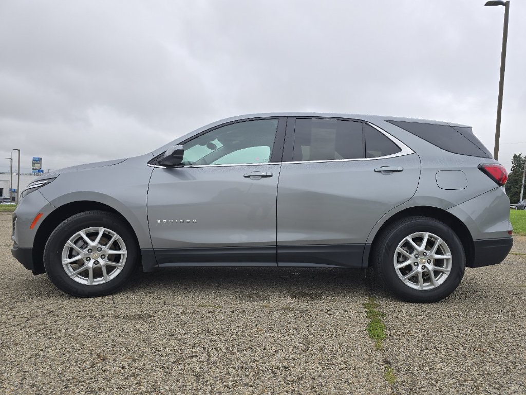 Certified 2024 Chevrolet Equinox LT FWD image 17