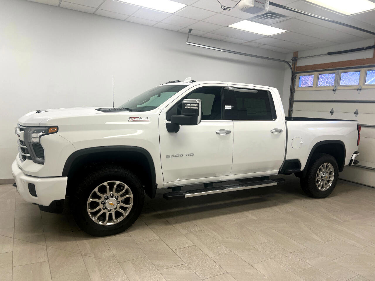 New 2025 Chevrolet Silverado 2500 LTZ w/ Z71 Chrome Sport Edition image 4