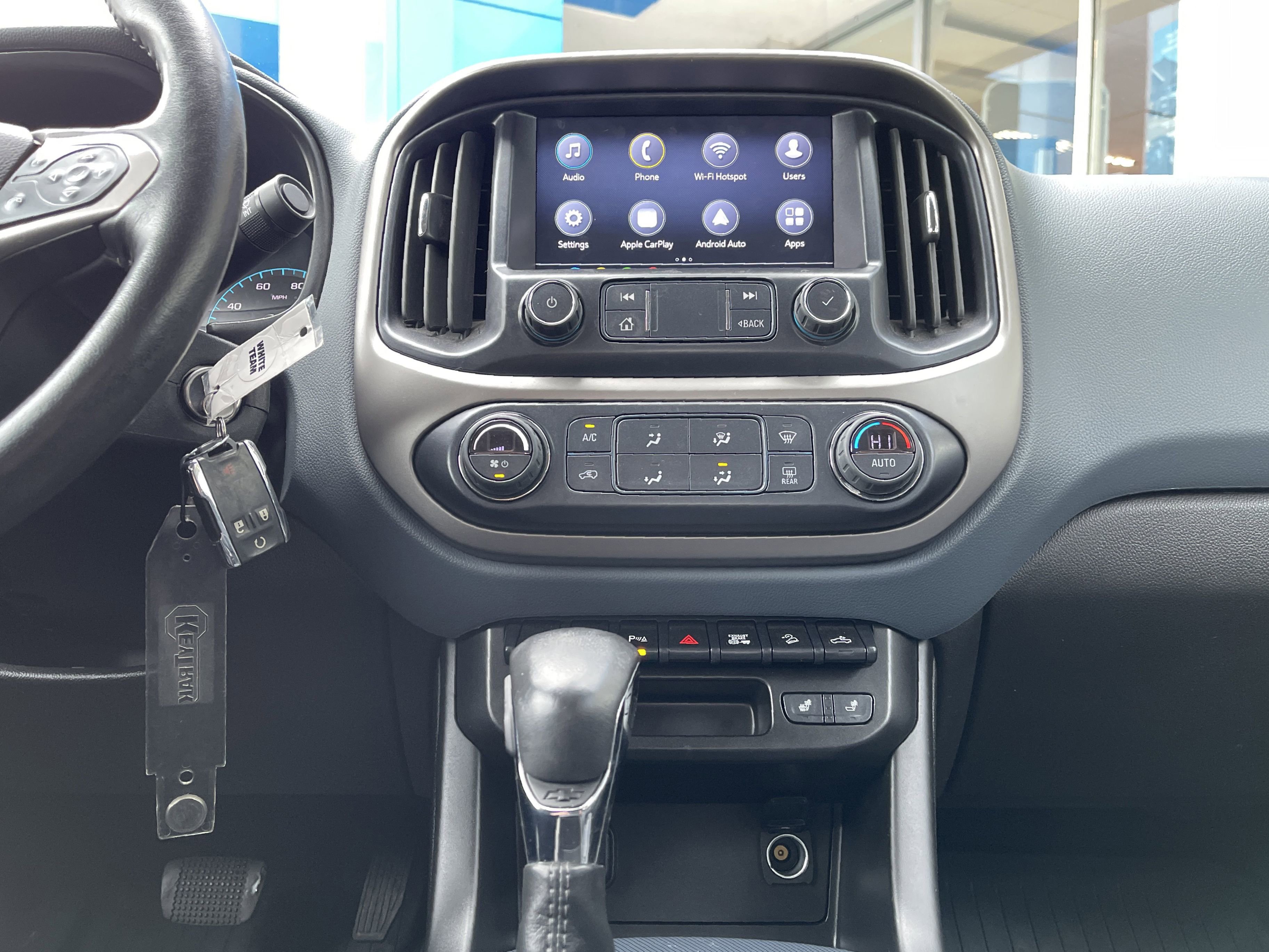 Used 2022 Chevrolet Colorado Z71 w/ Safety Package image 27