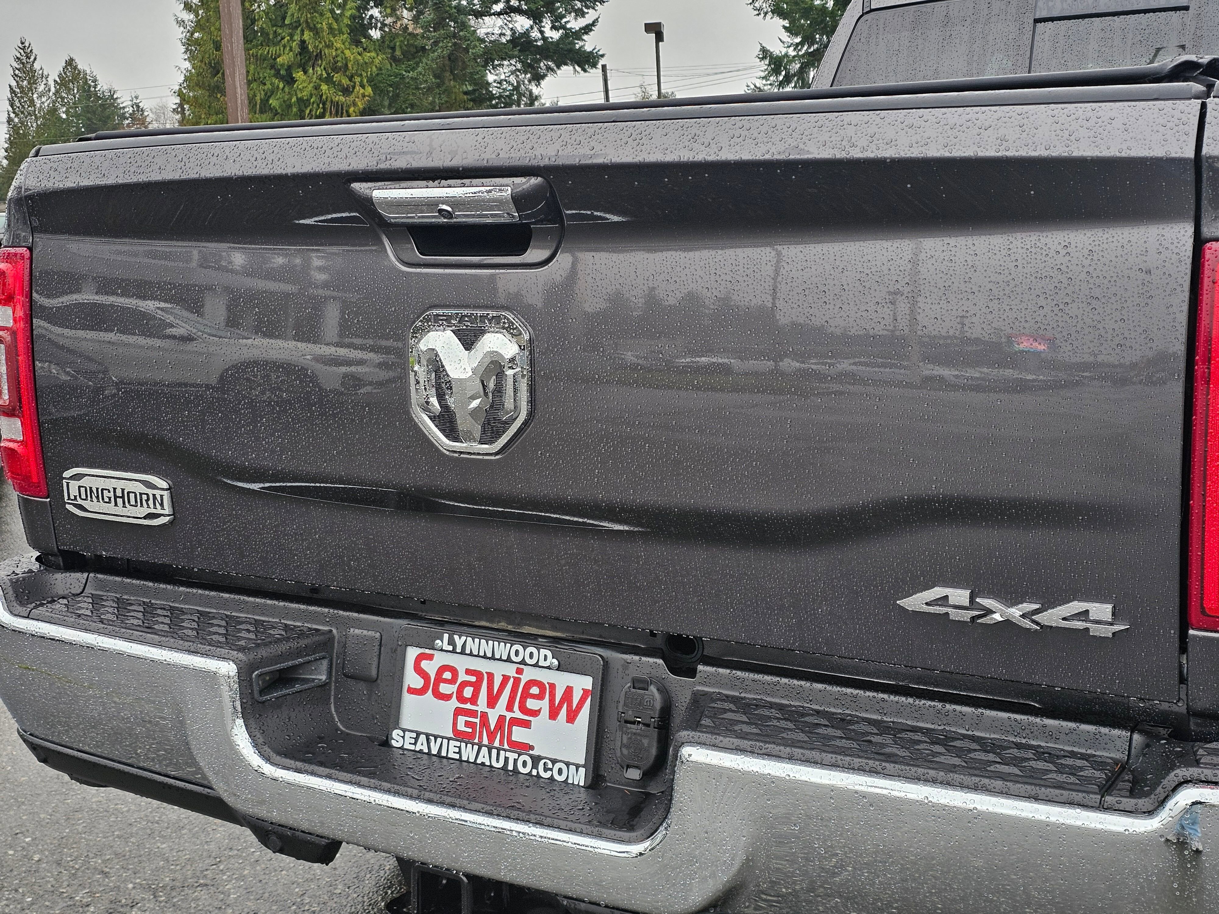 Used 2022 RAM 3500 Limited image 13