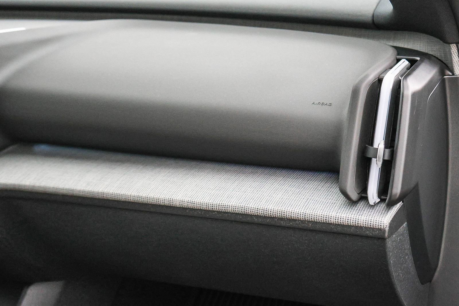 New 2026 Volvo EX30 Cross Country Ultra w/ Protection Package Premier image 18