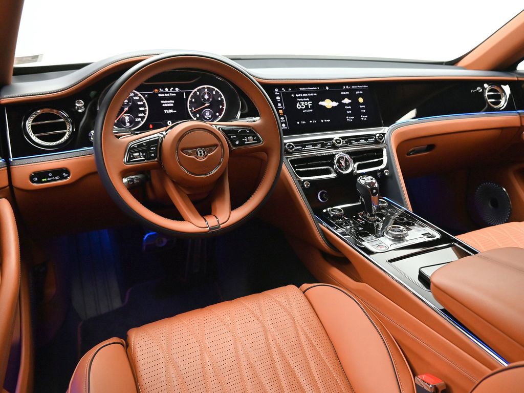 Used 2022 Bentley Flying Spur V8 image 19