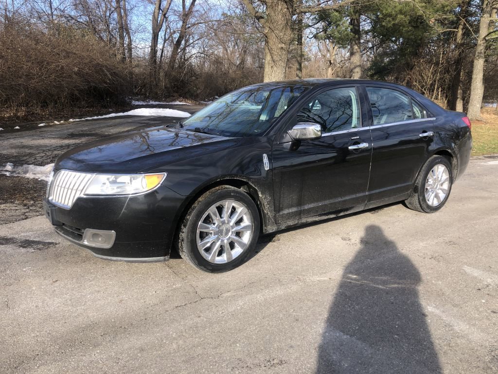 Used 2012 Lincoln MKZ image 1