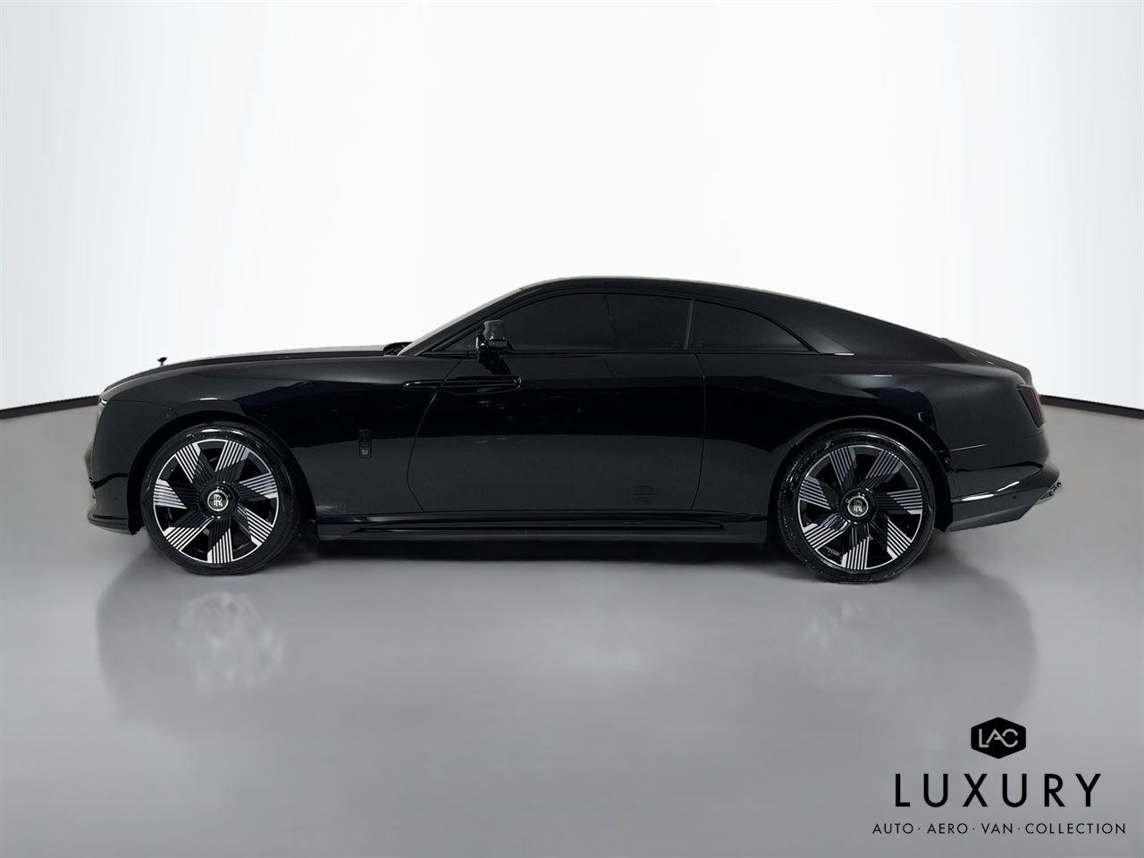 Used 2024 Rolls-Royce Spectre w/ Spectre Launch Package AWD/4WD image 9