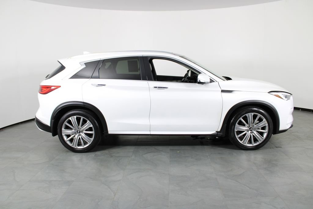 Used 2023 INFINITI QX50 Sensory AWD/4WD image 14