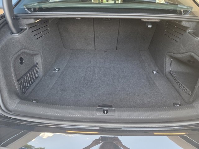 Used 2024 Audi A4 2.0T Premium Plus image 10