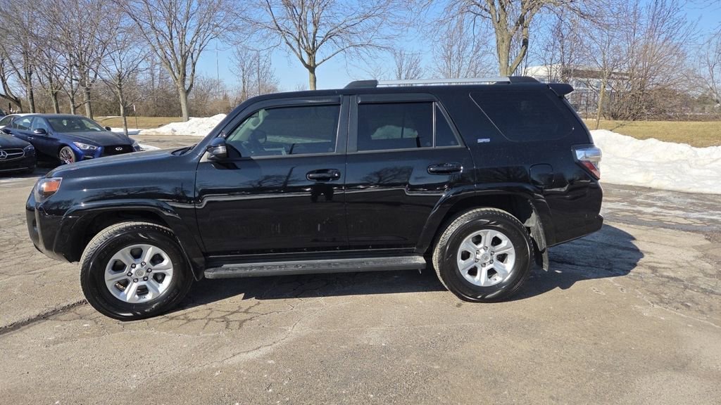 Used 2019 Toyota 4Runner SR5 image 22