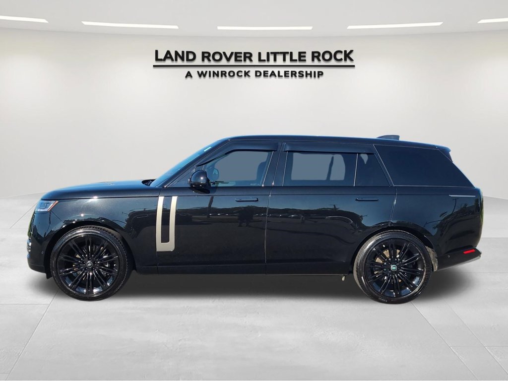 Used 2025 Land Rover Range Rover Long Wheelbase SE AWD/4WD image 6