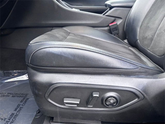 Used 2024 Jeep Grand Cherokee Altitude image 12