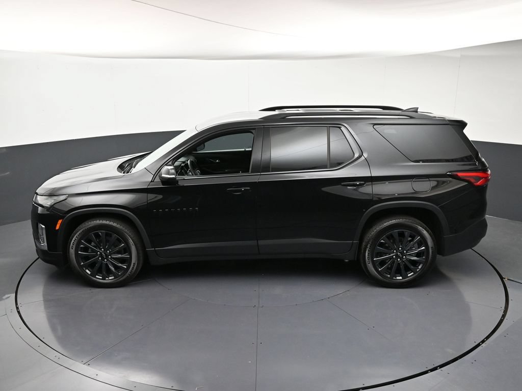 Certified 2023 Chevrolet Traverse RS w/ LPO, Floor Liner Package AWD/4WD image 17