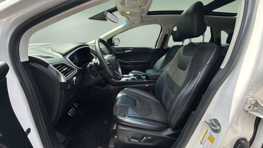 Used 2016 Ford Edge Sport w/ Equipment Group 401A AWD/4WD image 14