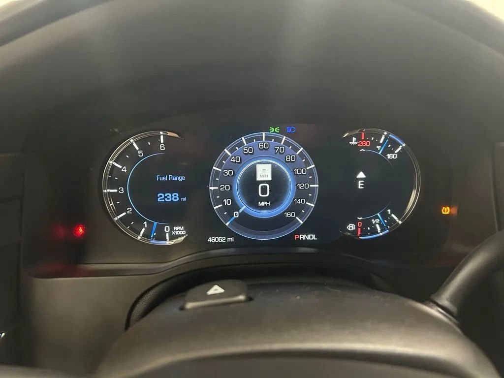 Used 2020 Cadillac Escalade Platinum image 12