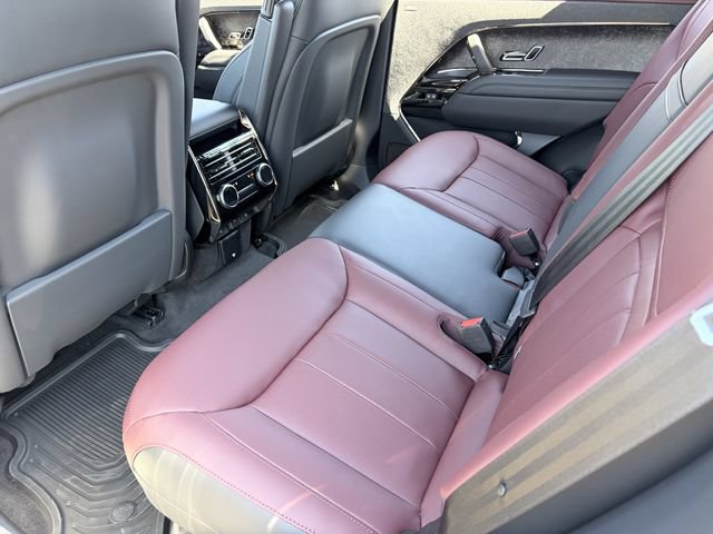 New 2026 Land Rover Range Rover Sport Dynamic SE AWD/4WD image 15