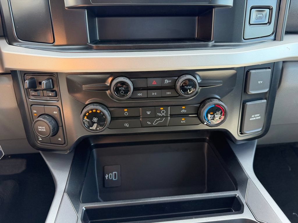 New 2026 Ford F250 XLT w/ FX4 Off-Road Package AWD/4WD image 31