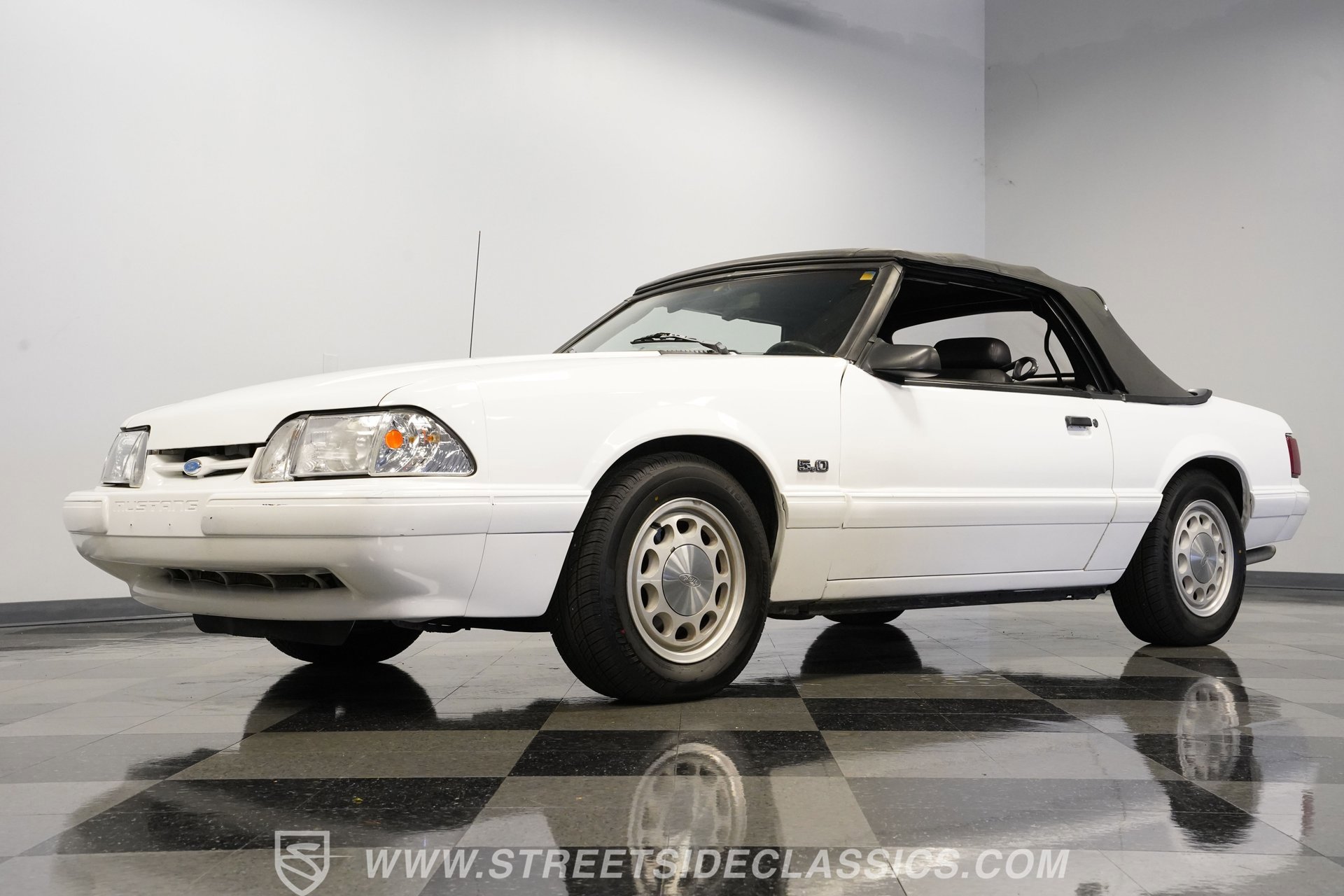 Used 1987 Ford Mustang LX image 22