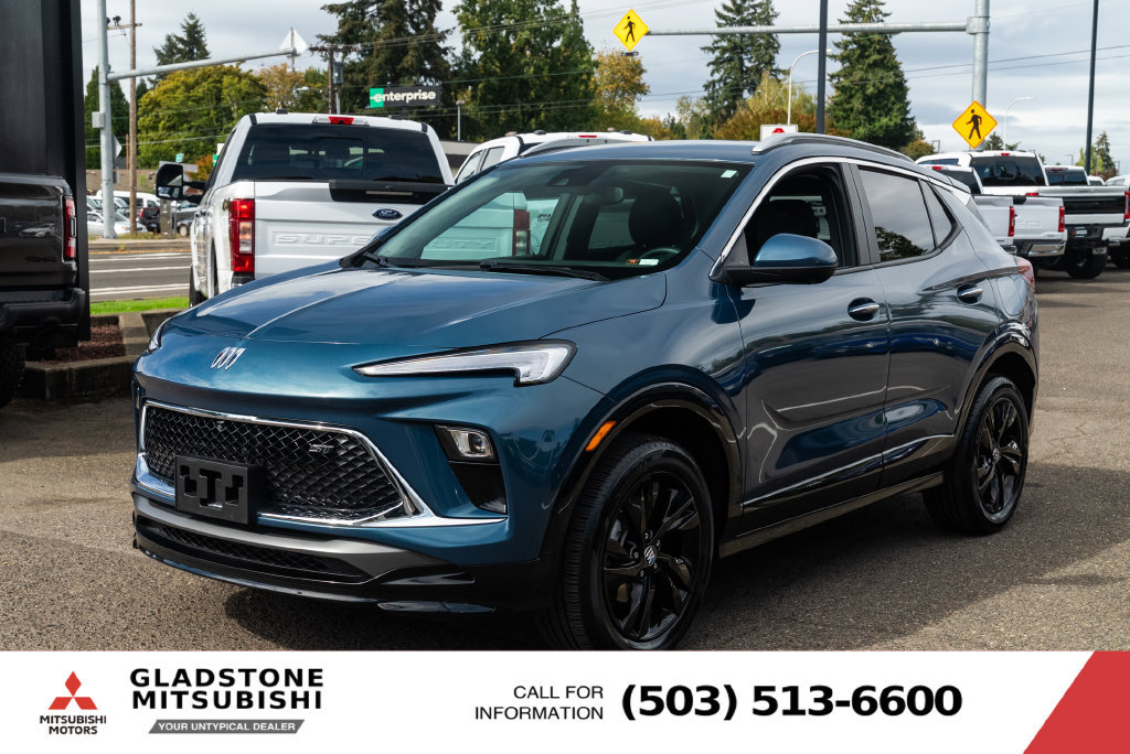 Used 2024 Buick Encore GX Sport Touring w/ Comfort Package AWD/4WD image 4