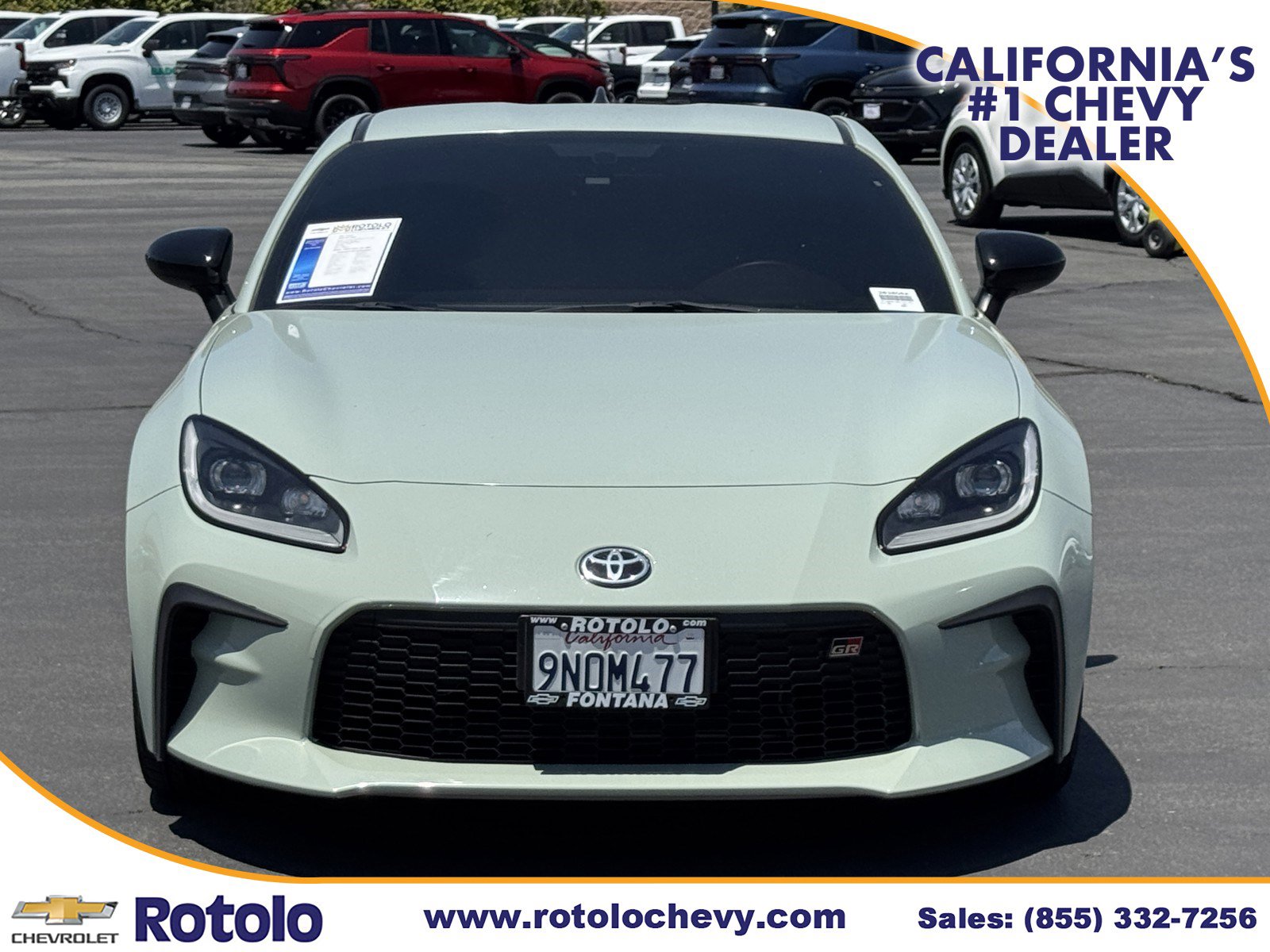 Used 2024 Toyota GR86 RWD image 2
