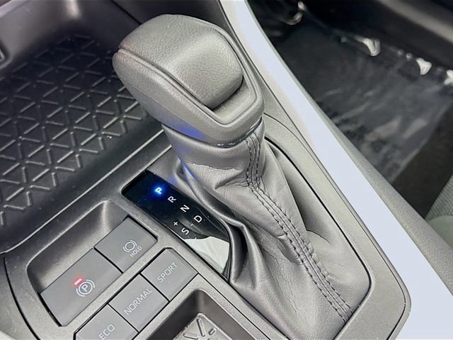 Certified 2025 Toyota RAV4 LE image 16