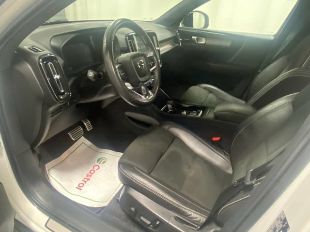Used 2021 Volvo XC40 T5 R-Design w/ Advanced Package AWD/4WD image 10