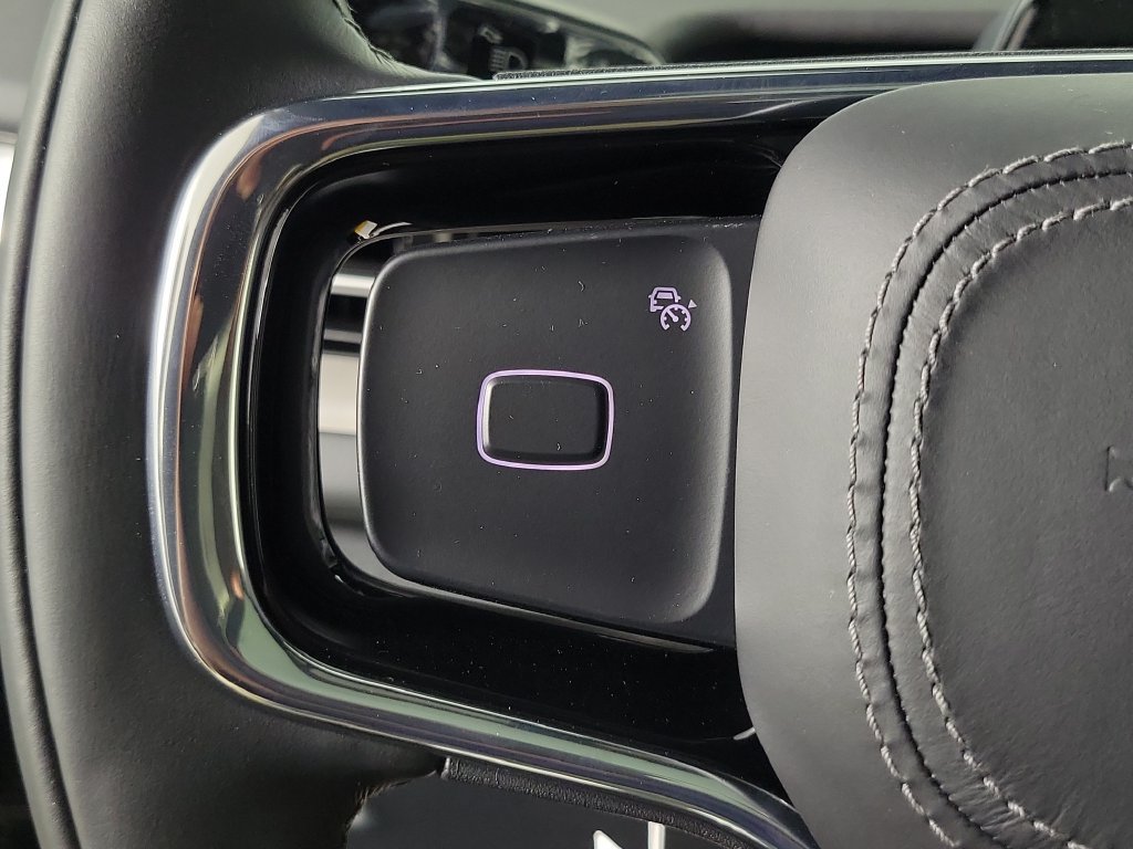 New 2027 Lincoln Navigator L Reserve w/ Jet Appearance Package RWD image 26