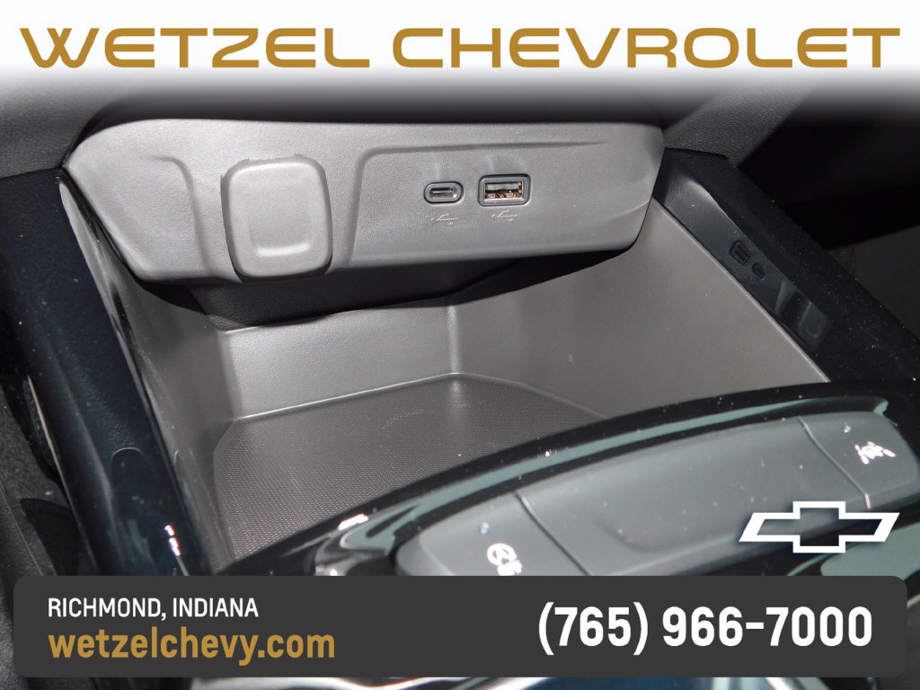 New 2026 Chevrolet Trax LT w/ Midnight Edition FWD image 33