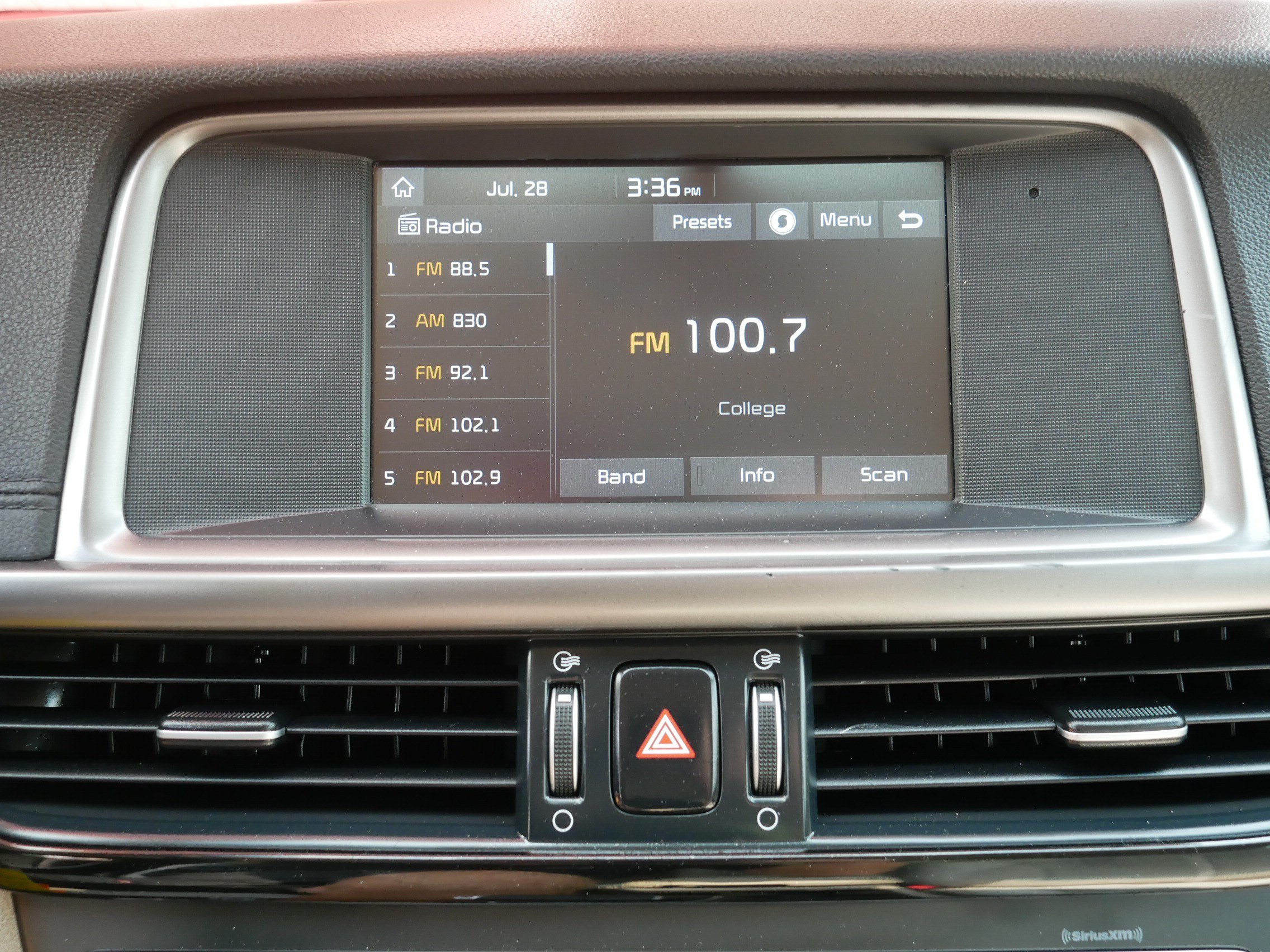Used 2018 Kia Optima LX FWD image 22