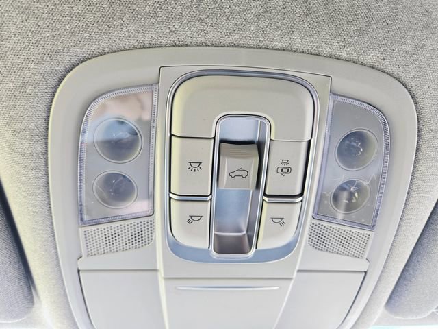 Used 2020 Hyundai Santa Fe Limited FWD image 35