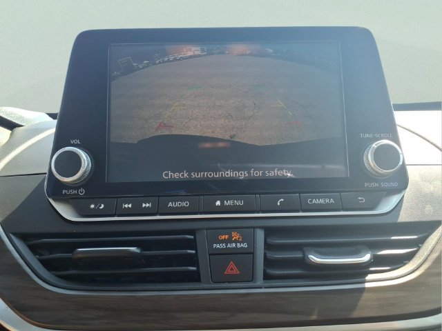 Used 2023 Nissan Altima 2.5 SV FWD image 19