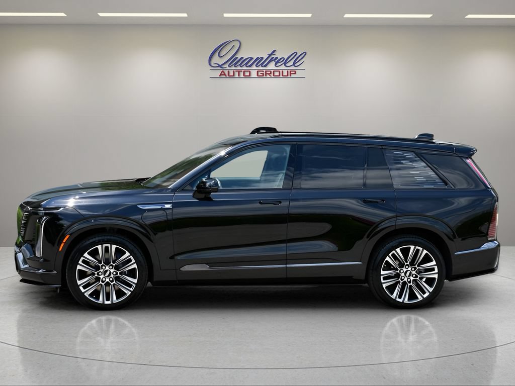 Used 2026 Cadillac Vistiq Platinum w/ LPO, Floor Liner Package AWD/4WD image 6