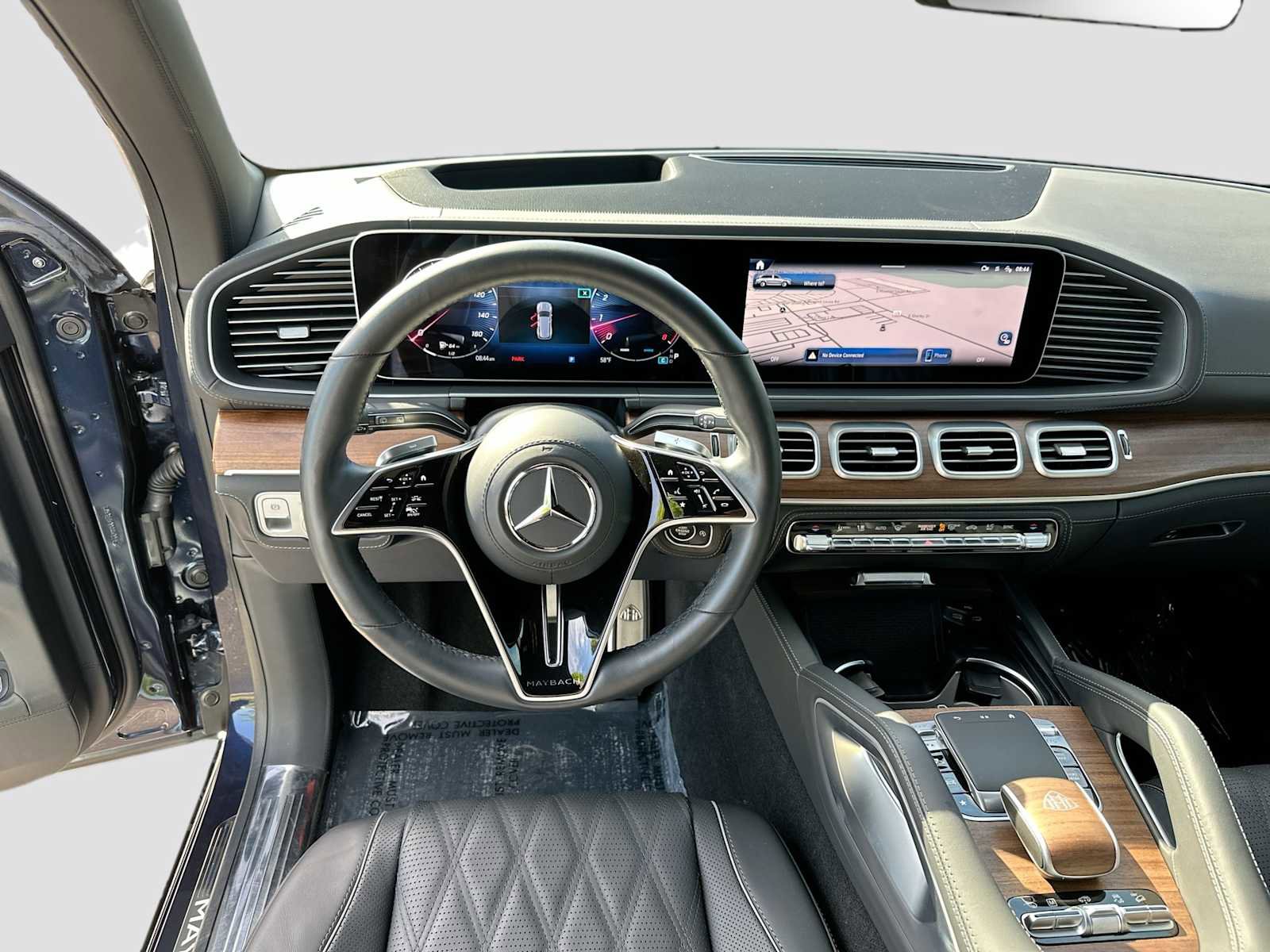Used 2024 Mercedes-Benz Maybach GLS 600 4MATIC image 24