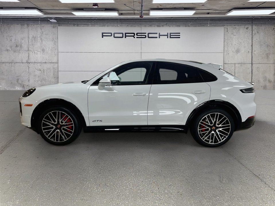 New 2026 Porsche Cayenne GTS AWD/4WD image 2