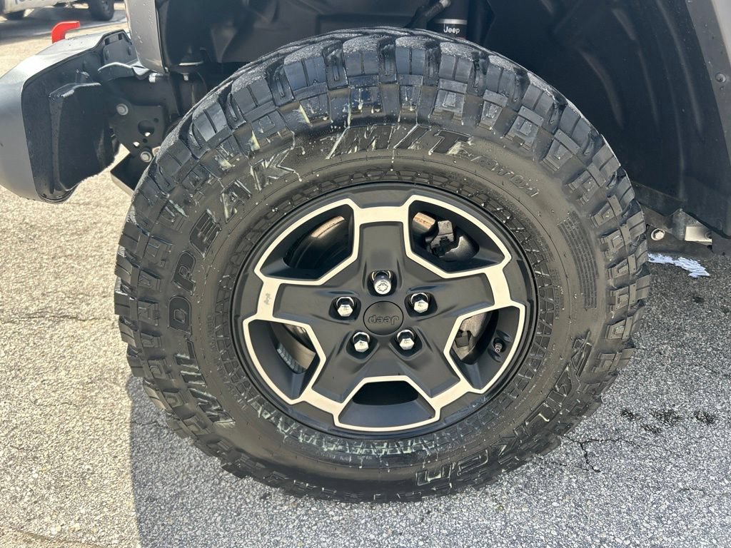 Used 2021 Jeep Gladiator Mojave w/ Dual Top Group AWD/4WD image 18