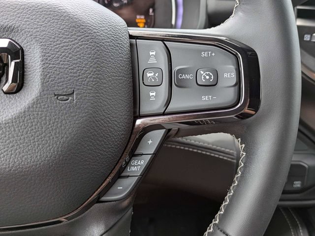 New 2026 RAM 2500 Limited AWD/4WD image 28