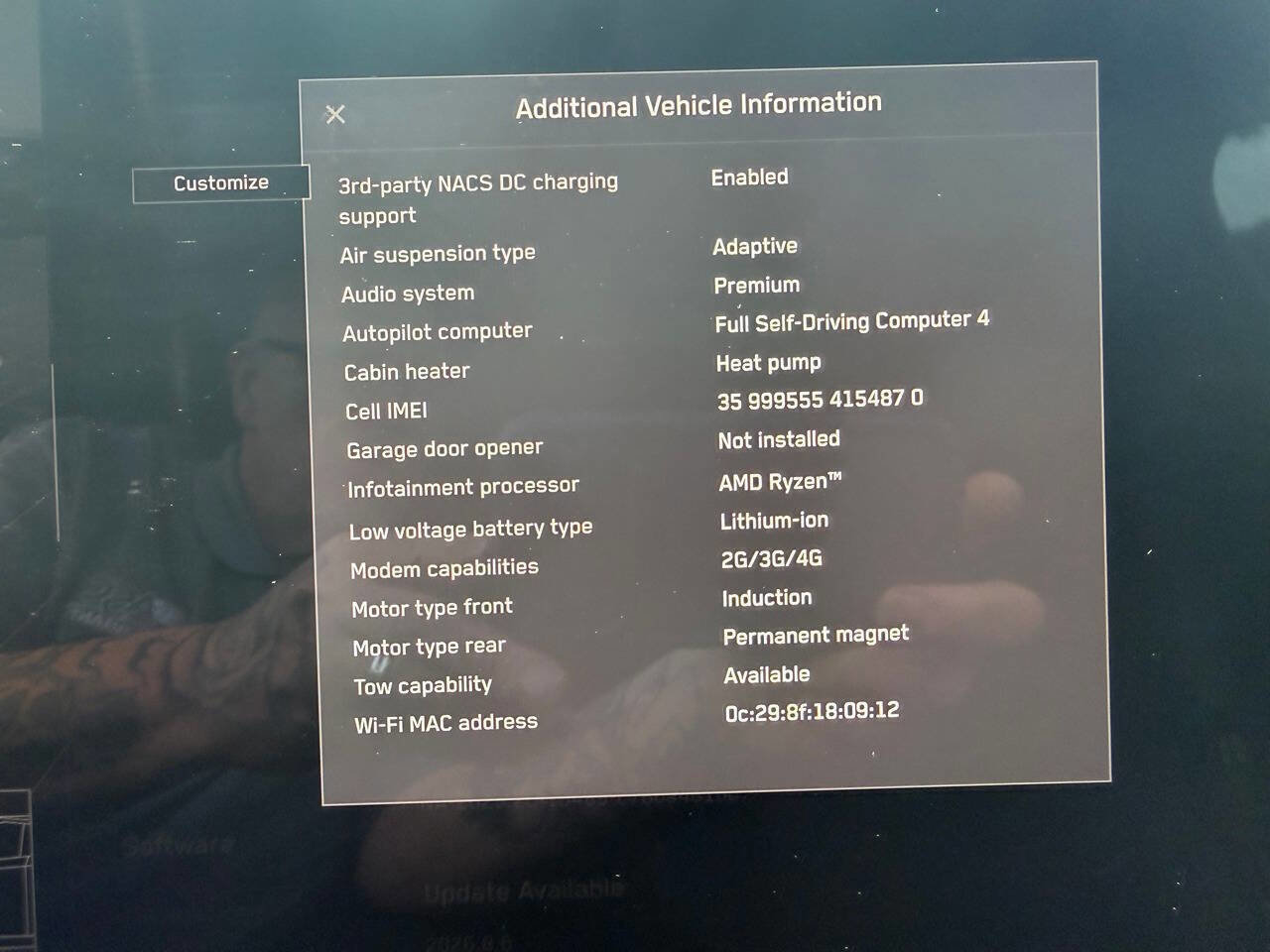 Used 2024 Tesla Cybertruck AWD Crew Cab image 13