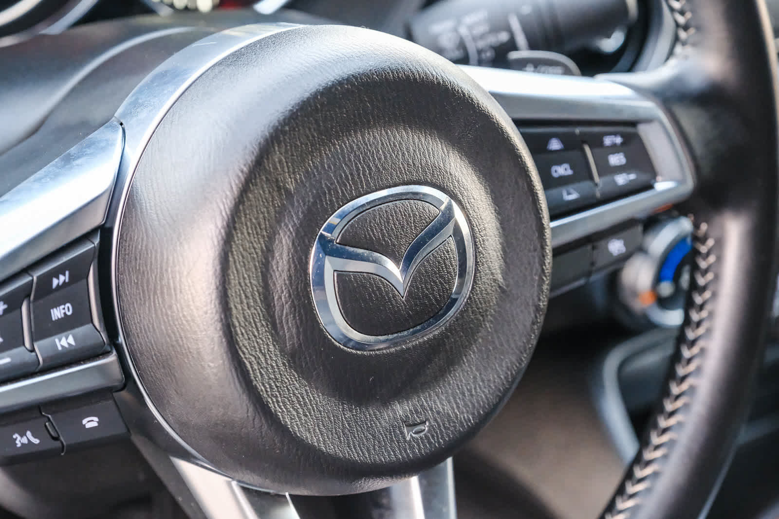 Used 2024 MAZDA MX-5 Miata Grand Touring w/ Weather Package RWD image 20