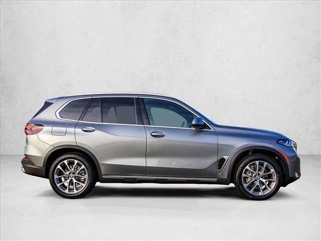 New 2026 BMW X5 xDrive40i w/ Climate Comfort Package image 4
