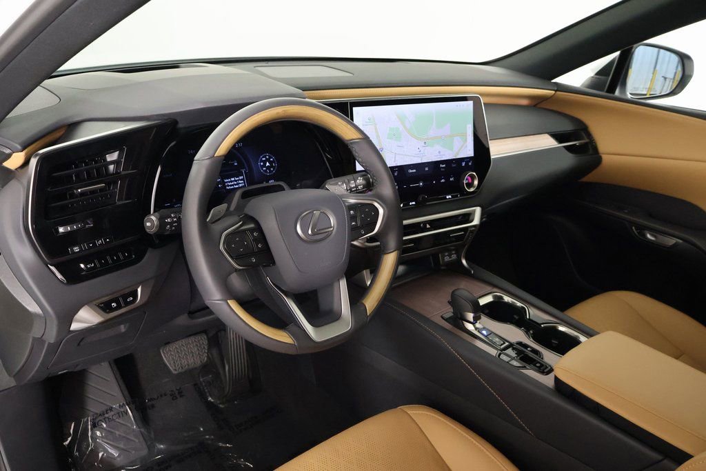 Used 2025 Lexus RX 350 w/ Convenience Package AWD/4WD image 7