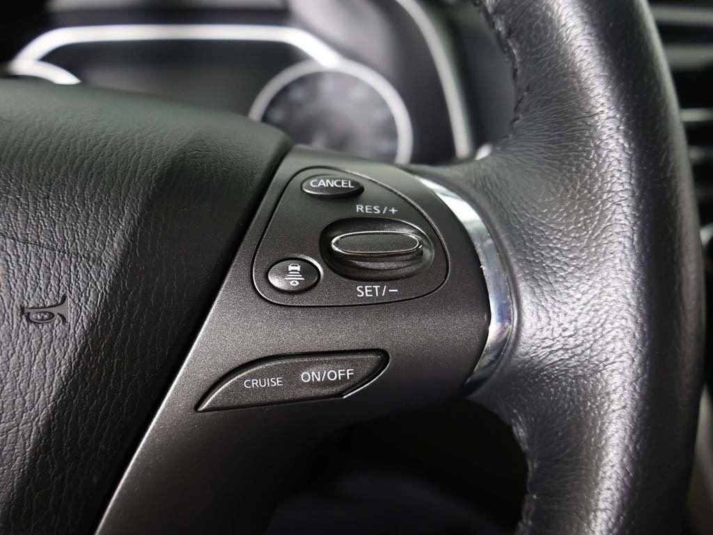 Used 2021 Nissan Murano SV FWD image 40