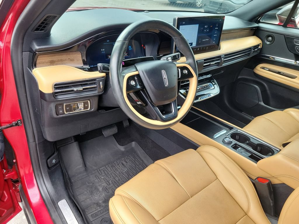 Certified 2023 Lincoln Corsair Grand Touring w/ Equipment Group 302A AWD/4WD image 19