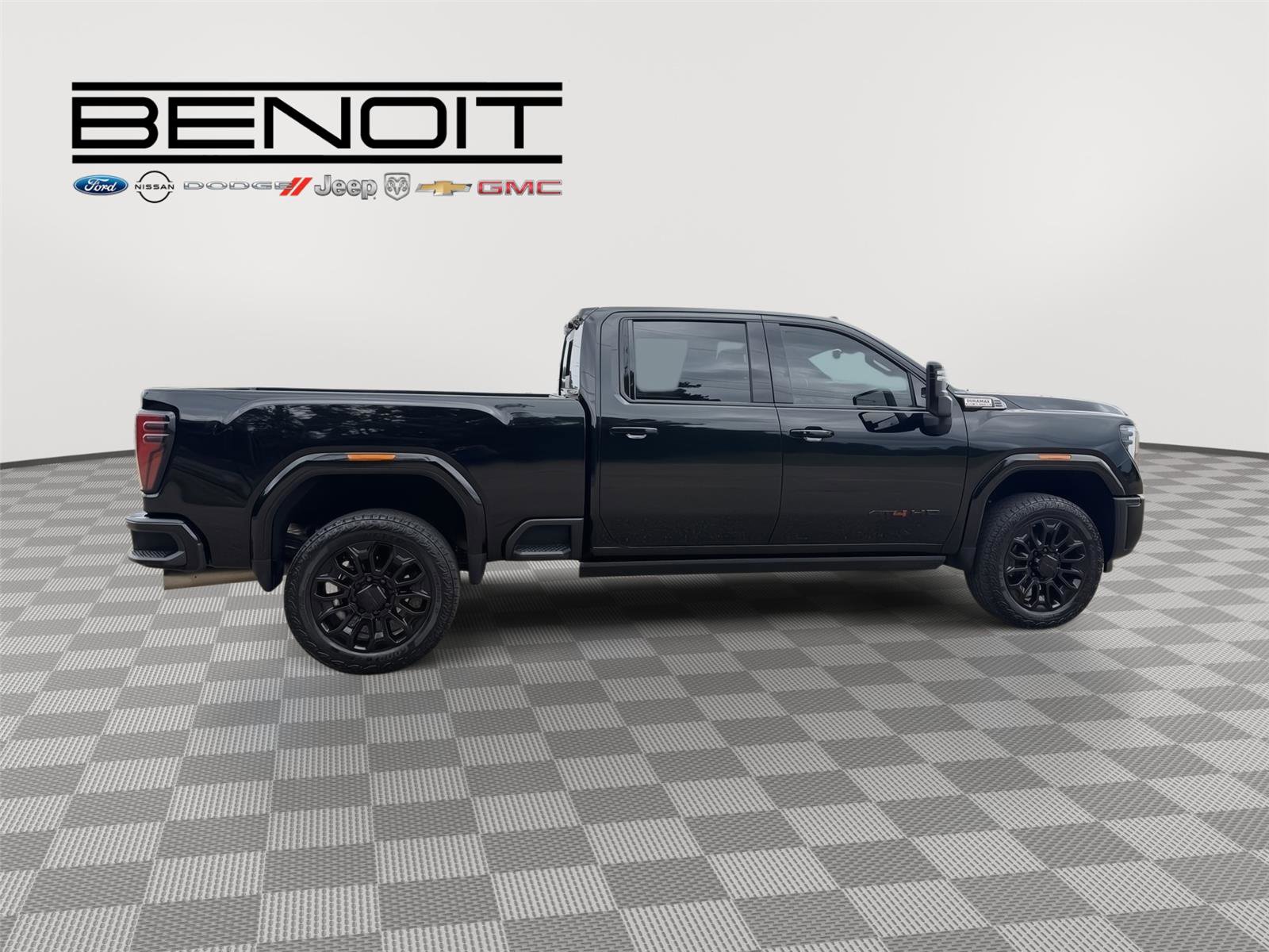 Used 2026 GMC Sierra 2500 AT4 w/ AT4 Premium Plus Package AWD/4WD image 6