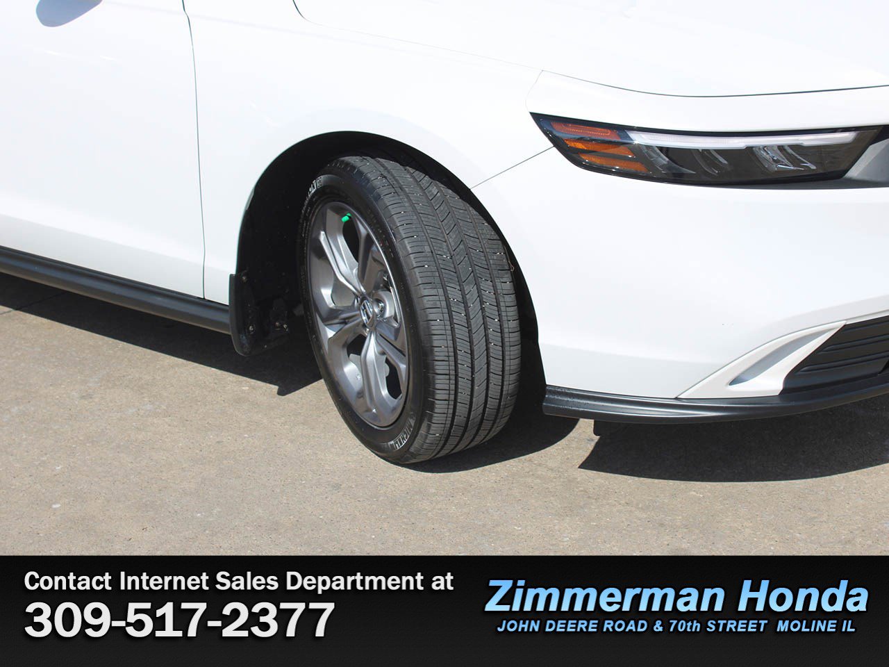 Certified 2024 Honda Accord EX image 20