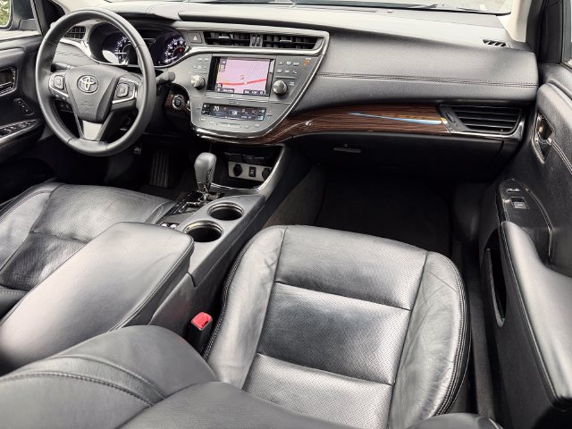 Used 2014 Toyota Avalon Limited FWD image 34