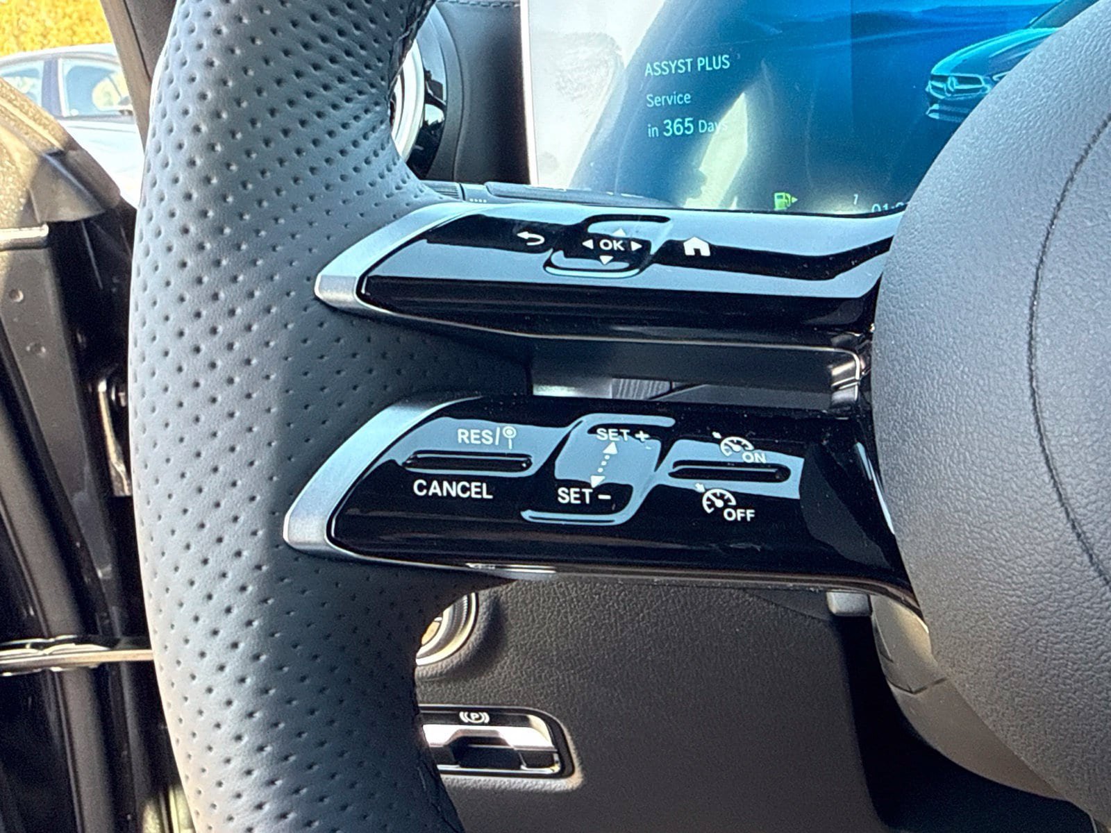 New 2026 Mercedes-Benz C 300 Sedan image 23