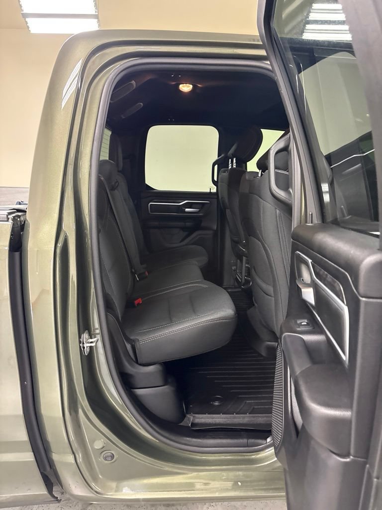 Used 2021 RAM 1500 Big Horn AWD/4WD image 28